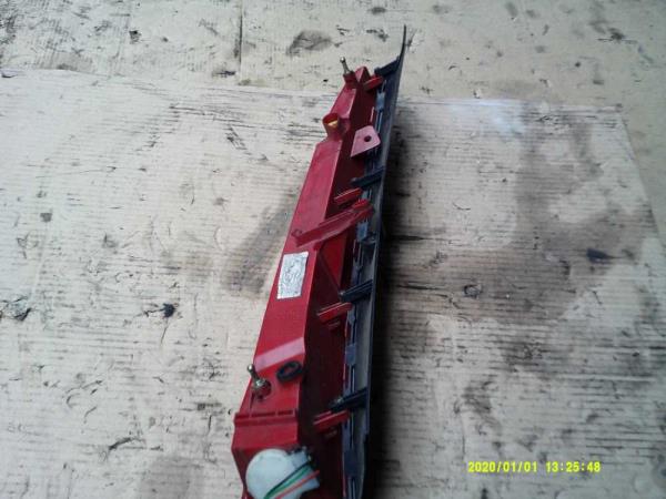 FEU ARRIERE SUPERIEUR DROIT CITROEN C5 BREAK -10/2004 - Vue 2